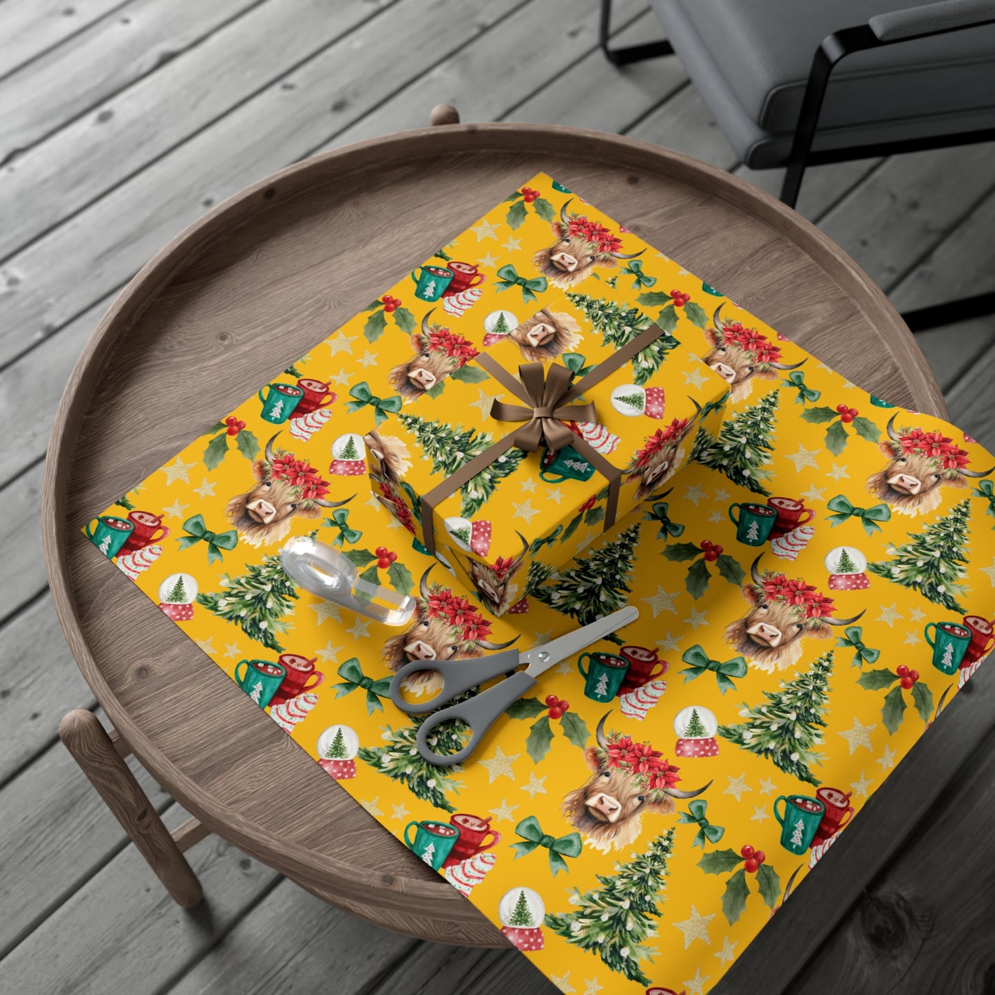 Cute Cow Christmas (Yellow) Gift Wrap Papers