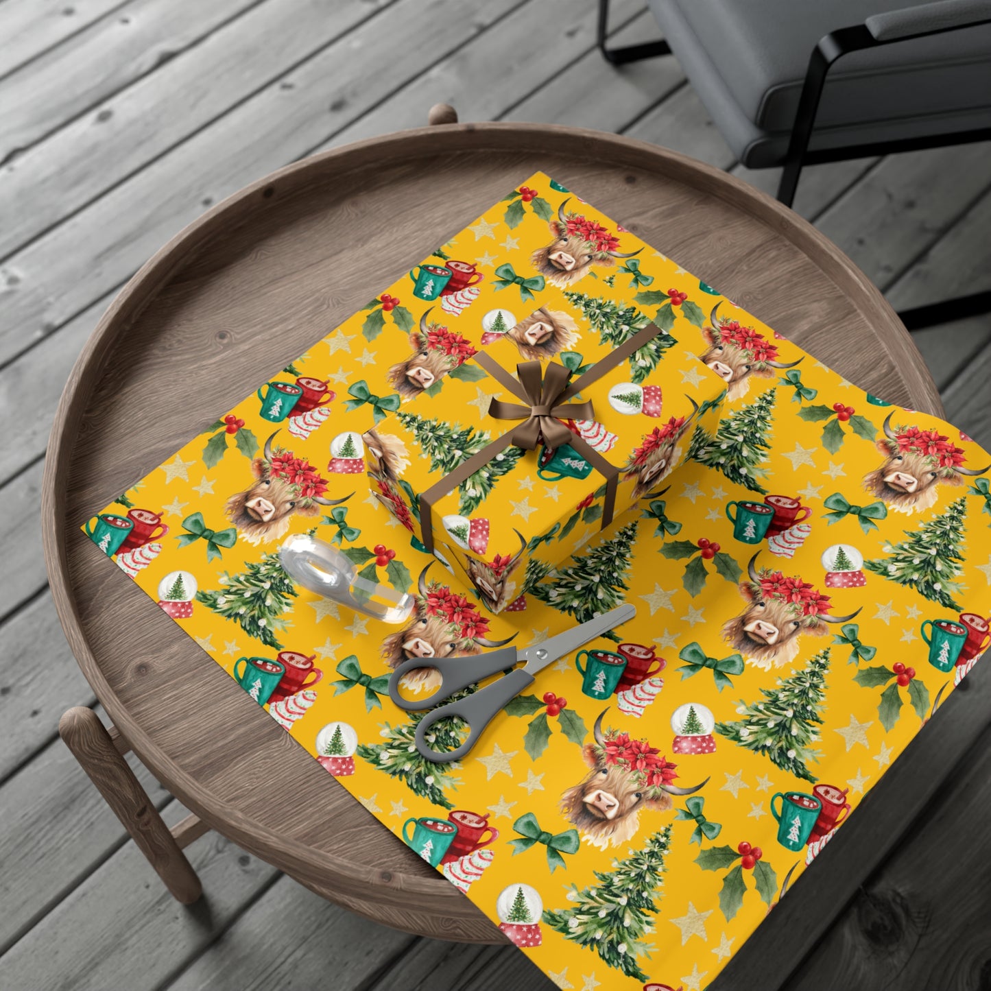 Cute Cow Christmas (Yellow) Gift Wrap Papers